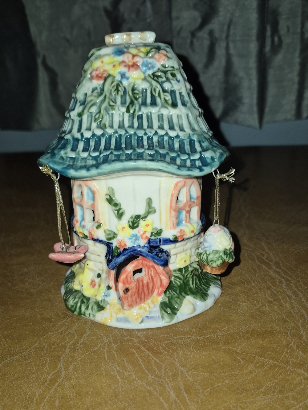 Vintage Whimsical Ceramic Cottage Tealight Holder